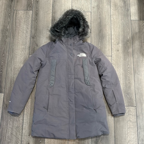 Sz L The North Face Womens Outer Boroughs 550-Down Warm Parka